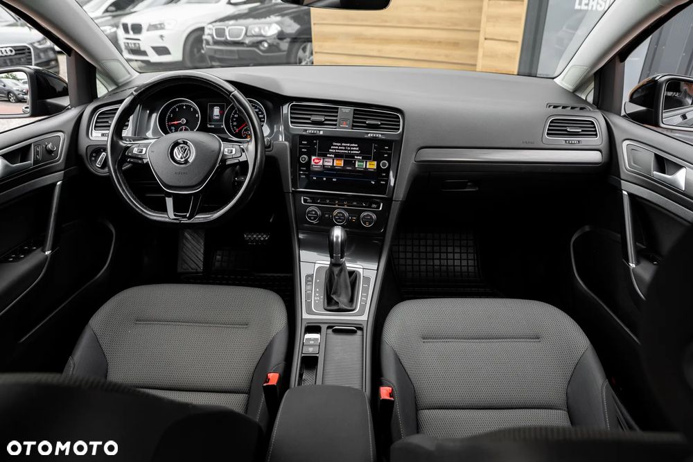 Volkswagen Golf Variant 1.4 TSI BlueMotion Technology DSG Comfortline - 26