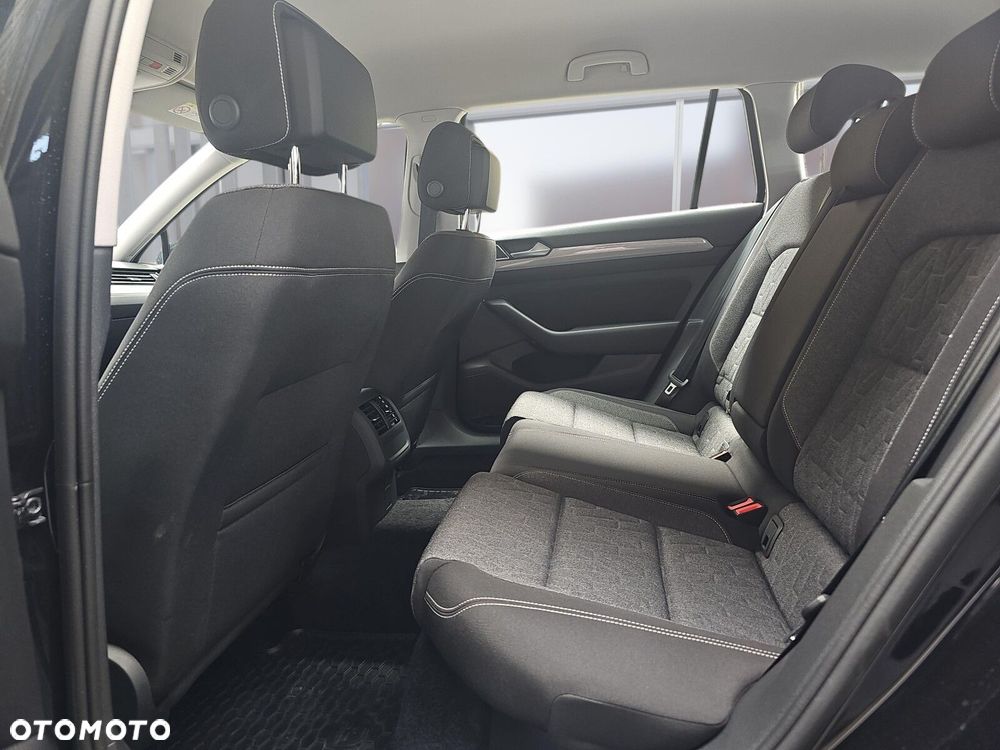 Volkswagen Passat Variant 1.5 TSI EVO Business DSG - 10