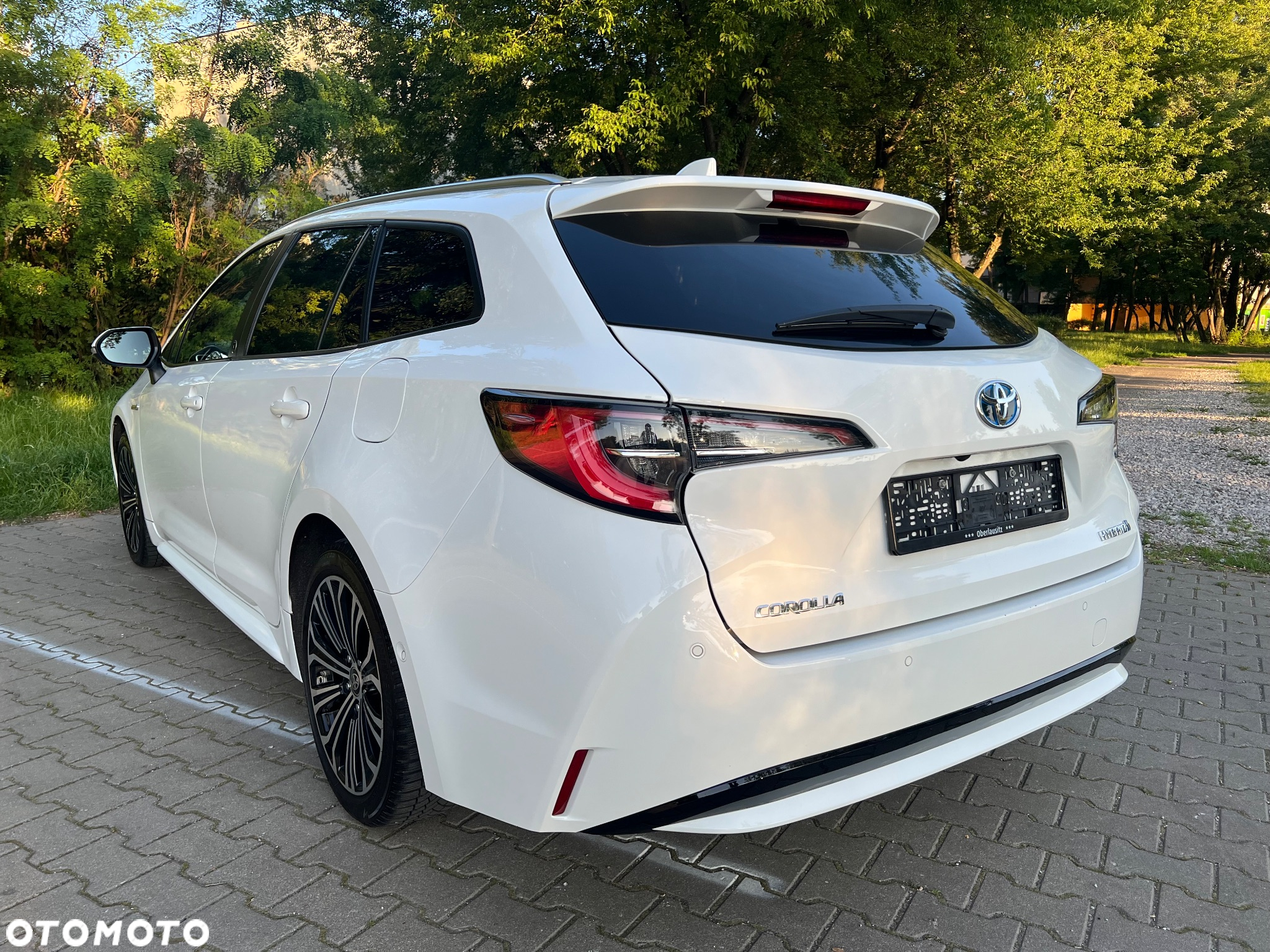 Toyota Corolla 1.8 Hybrid Team Deutschland - 8