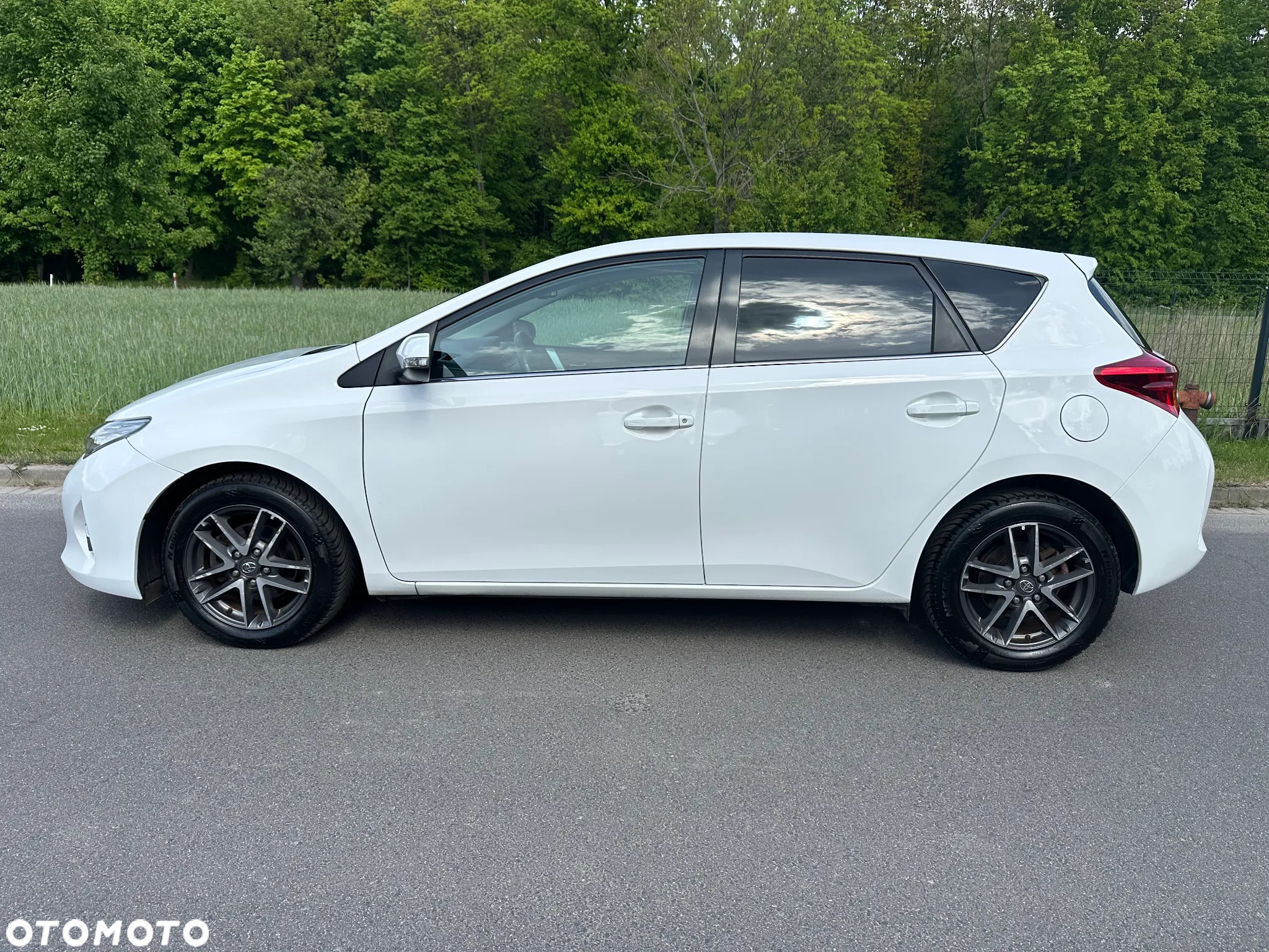 Toyota Auris 1.8 VVT-i Hybrid Automatik Edition S+ - 6