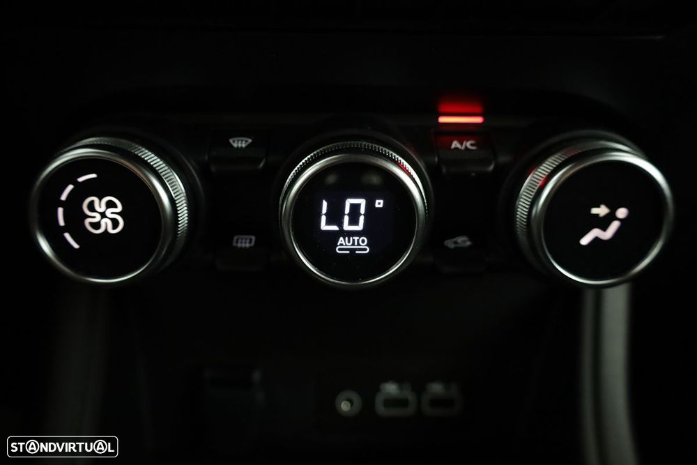 Renault Captur 1.0 TCe Techno - 13