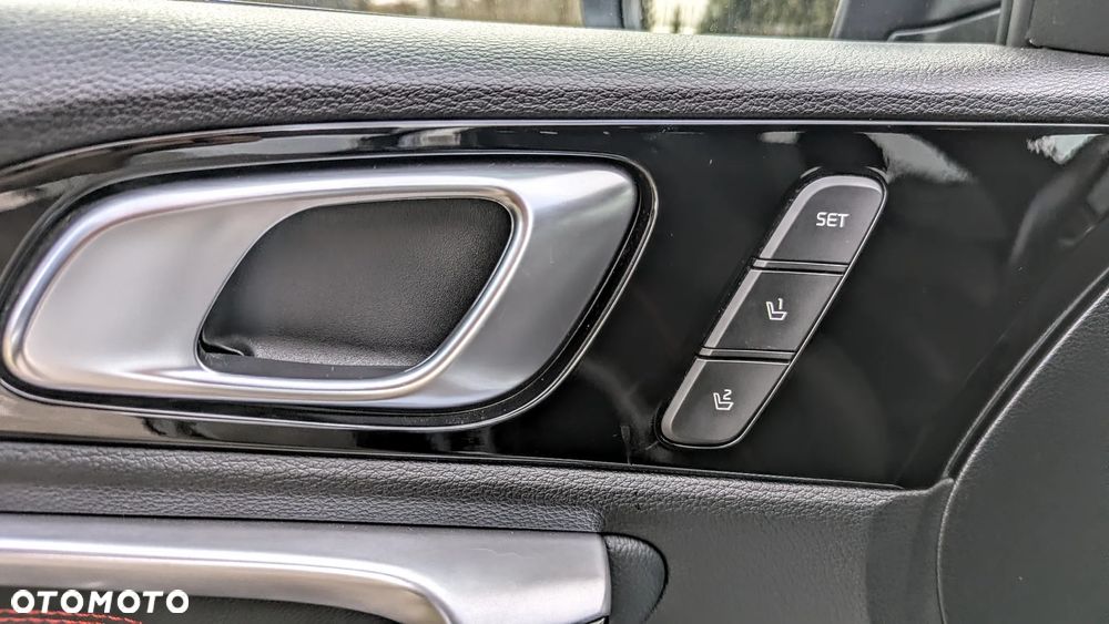 Kia ProCeed - 16