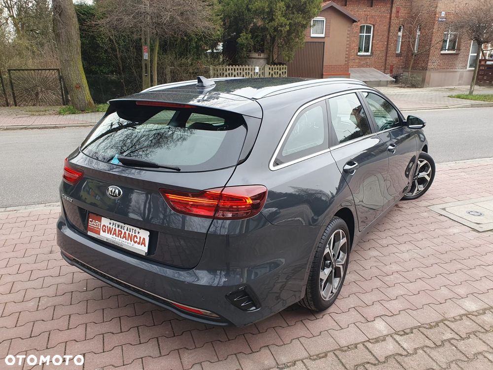 Kia Ceed 1.6 CRDi DCT Spirit - 38