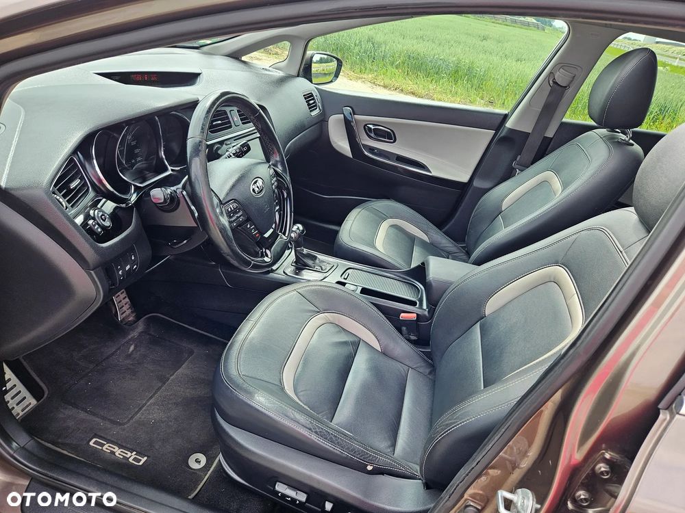Kia Ceed 1.6 GDI DCT Platinum Edition - 7
