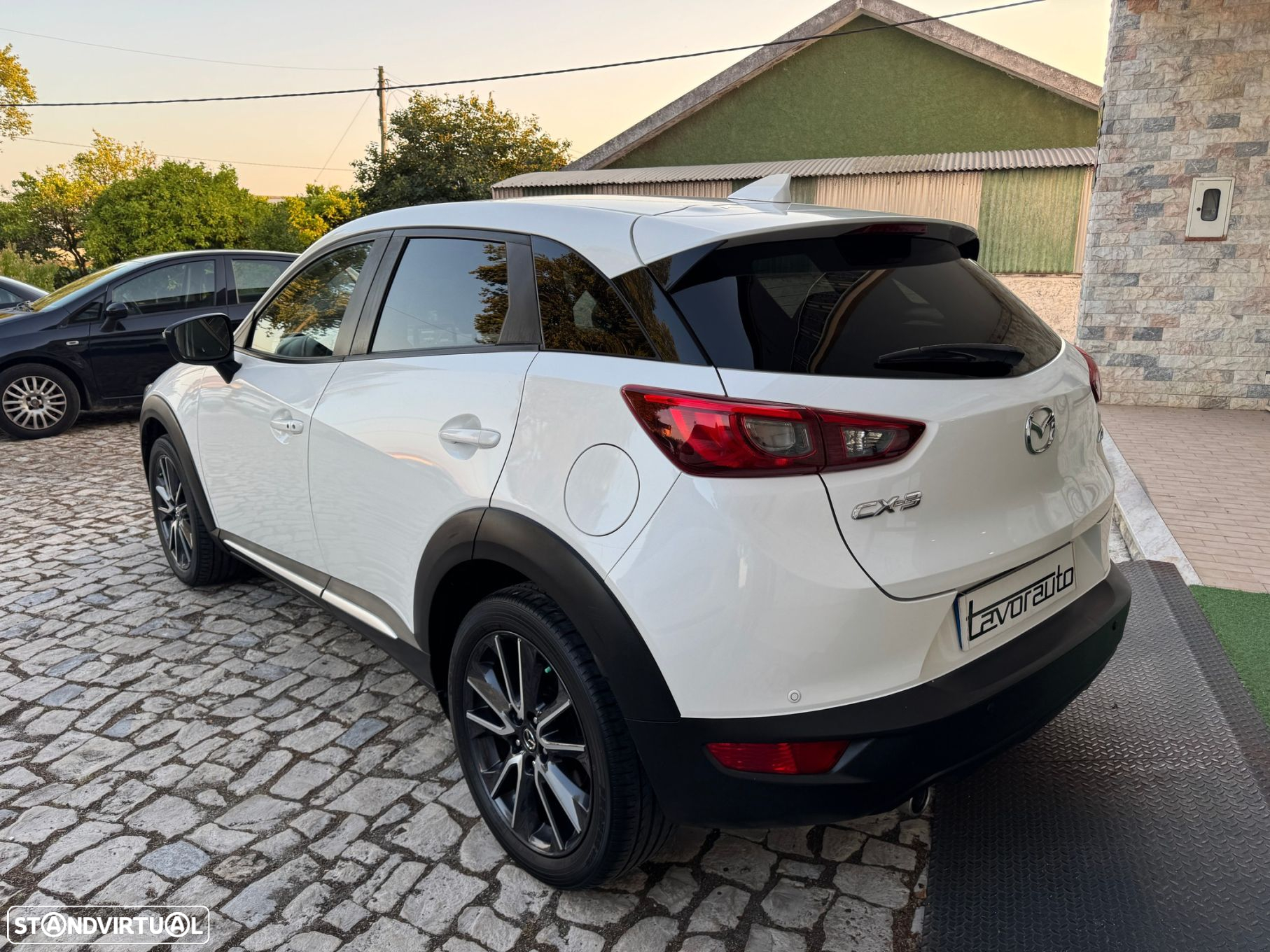 Mazda CX-3 1.5 Sky.Excellence HT Leather White Navi - 6