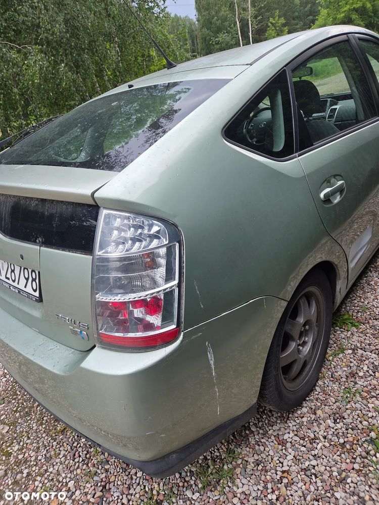 Toyota Prius 1.5 VVT-i Sol - 13
