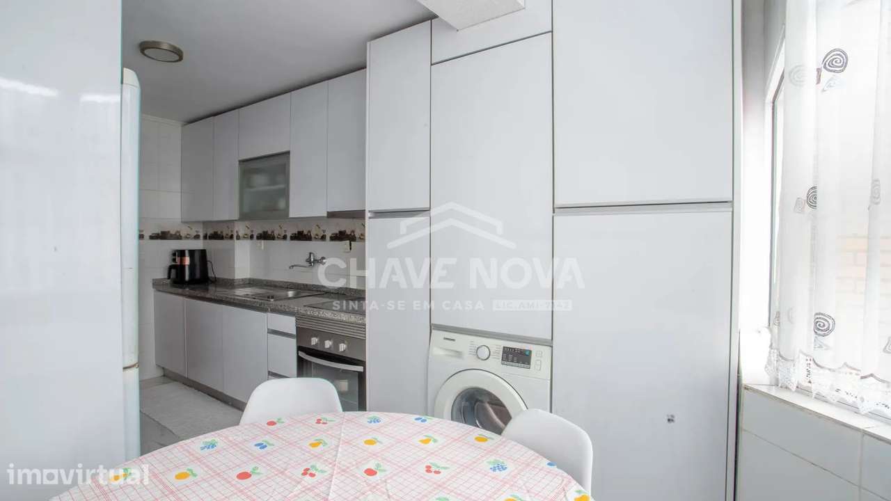 Apartamento T3 situado na zona de Coimbrões-SD/04647/MH - Grande imagem: 5/14
