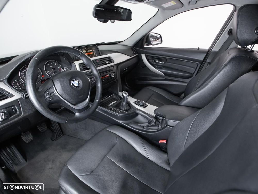 BMW 318 - 8