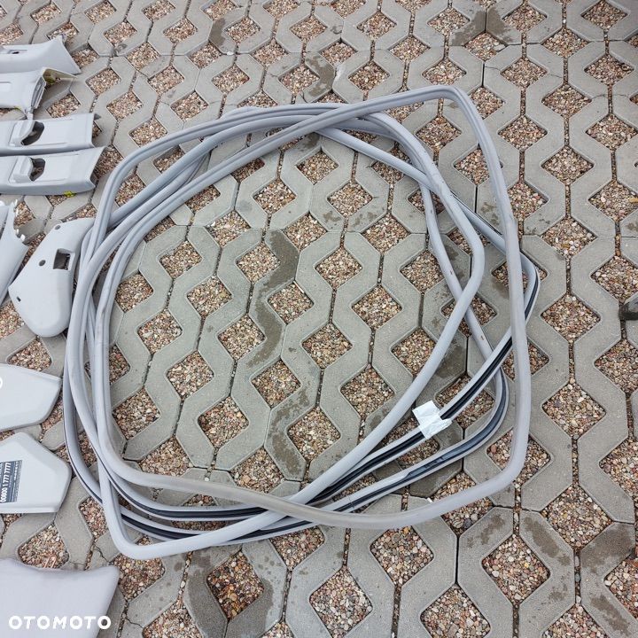 FOTELE KANAPA WNETRZE BOCZKI DYWANY POSZYCIA KOMPLET MERCEDES C W203 LIFT COMBI KOMBI ORYG DEMONTAZ - 2