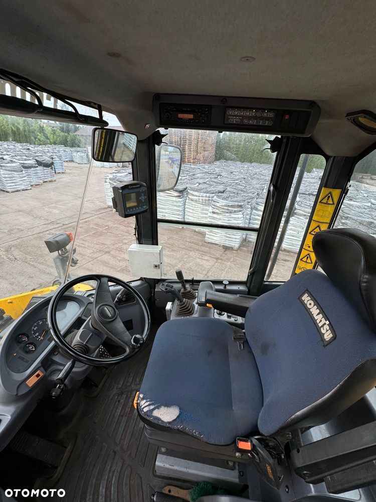 Komatsu WA250-5H - 13
