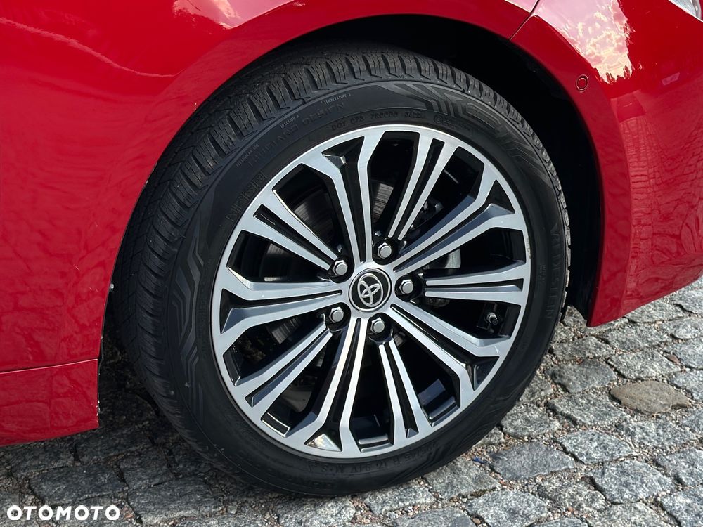 Toyota Corolla 1.8 Hybrid Selection - 10