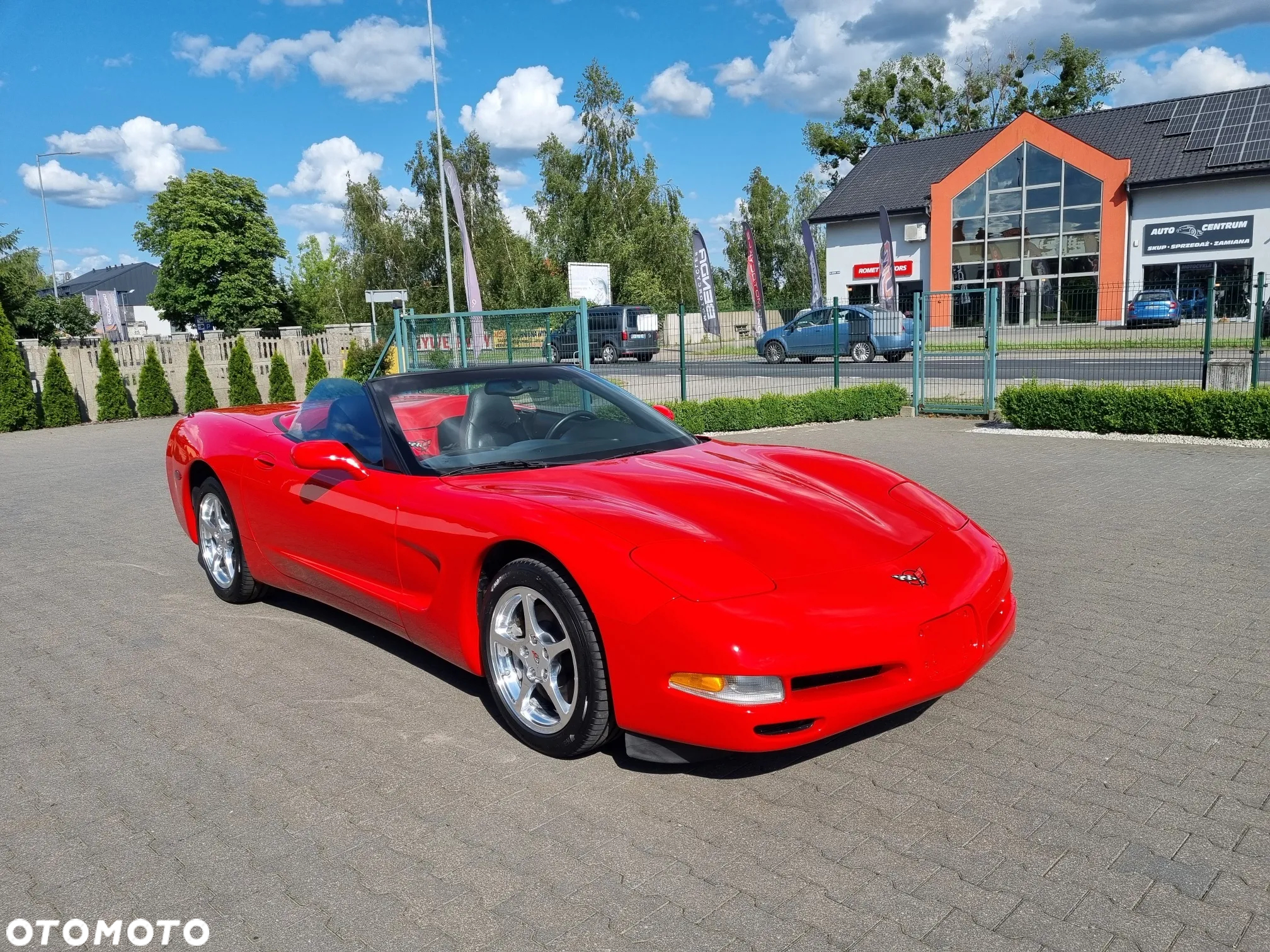 Chevrolet Corvette - 14