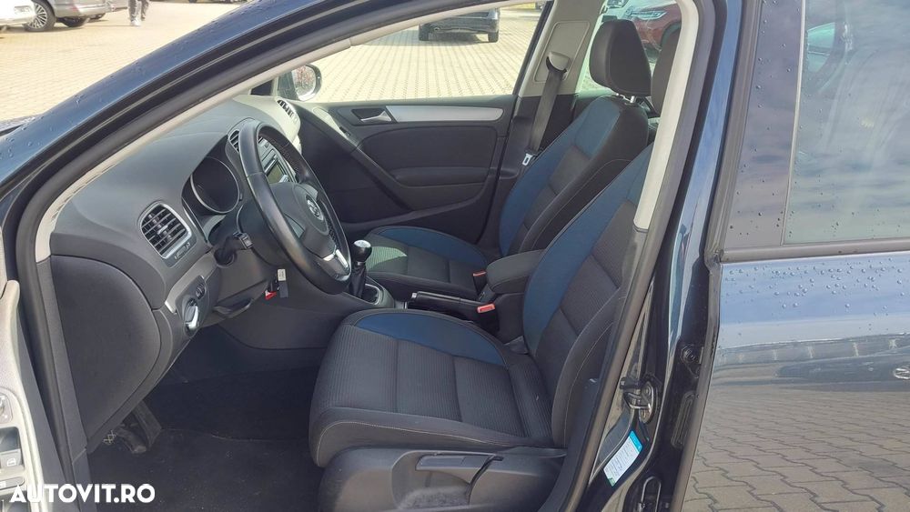 Volkswagen Golf 1.6 TDI DPF Team - 11