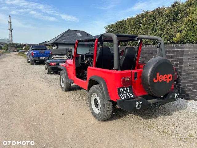 Jeep Wrangler 2.5 Sport - 14