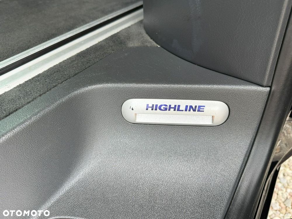 Volkswagen Multivan - 26
