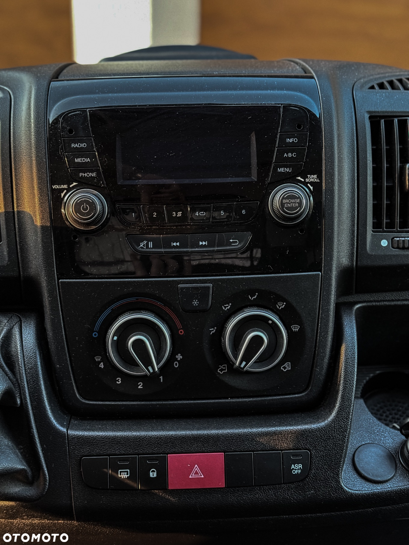 Peugeot BOXER - 16