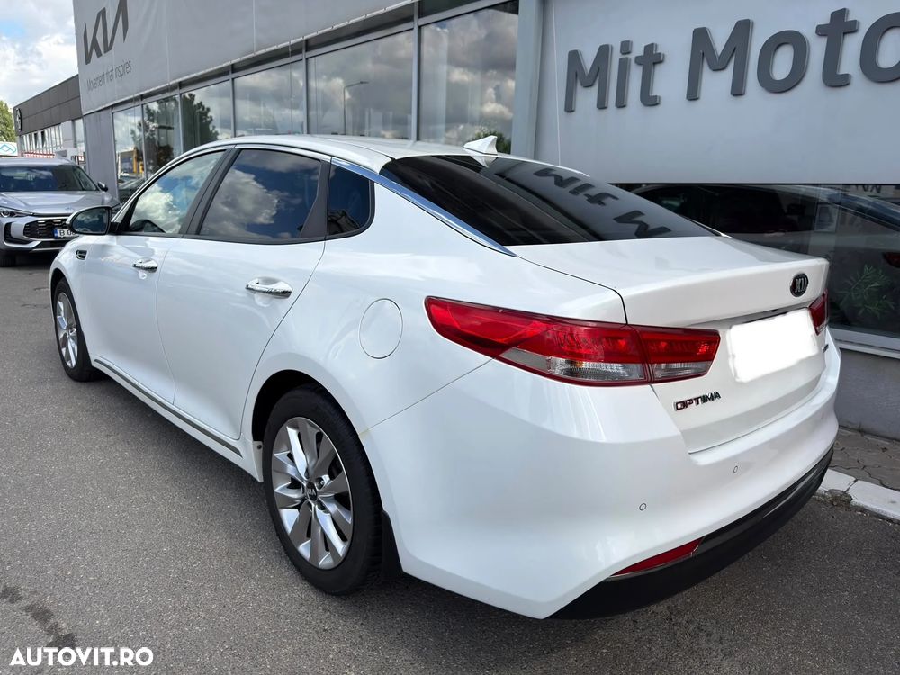 Kia Optima 2017 photo 4