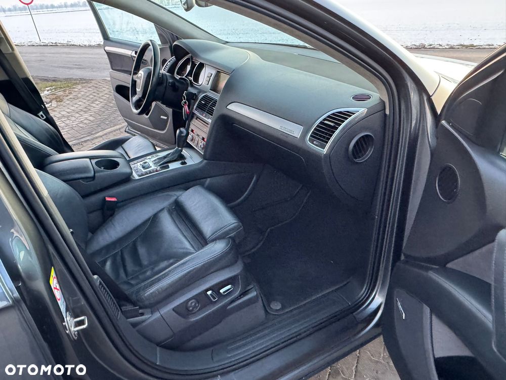 Audi Q7 4.2 FSI Quattro Tiptronic - 15