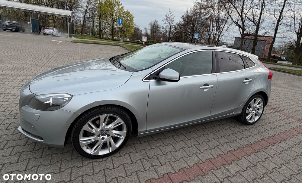 Volvo V40 D4 Summum - 6