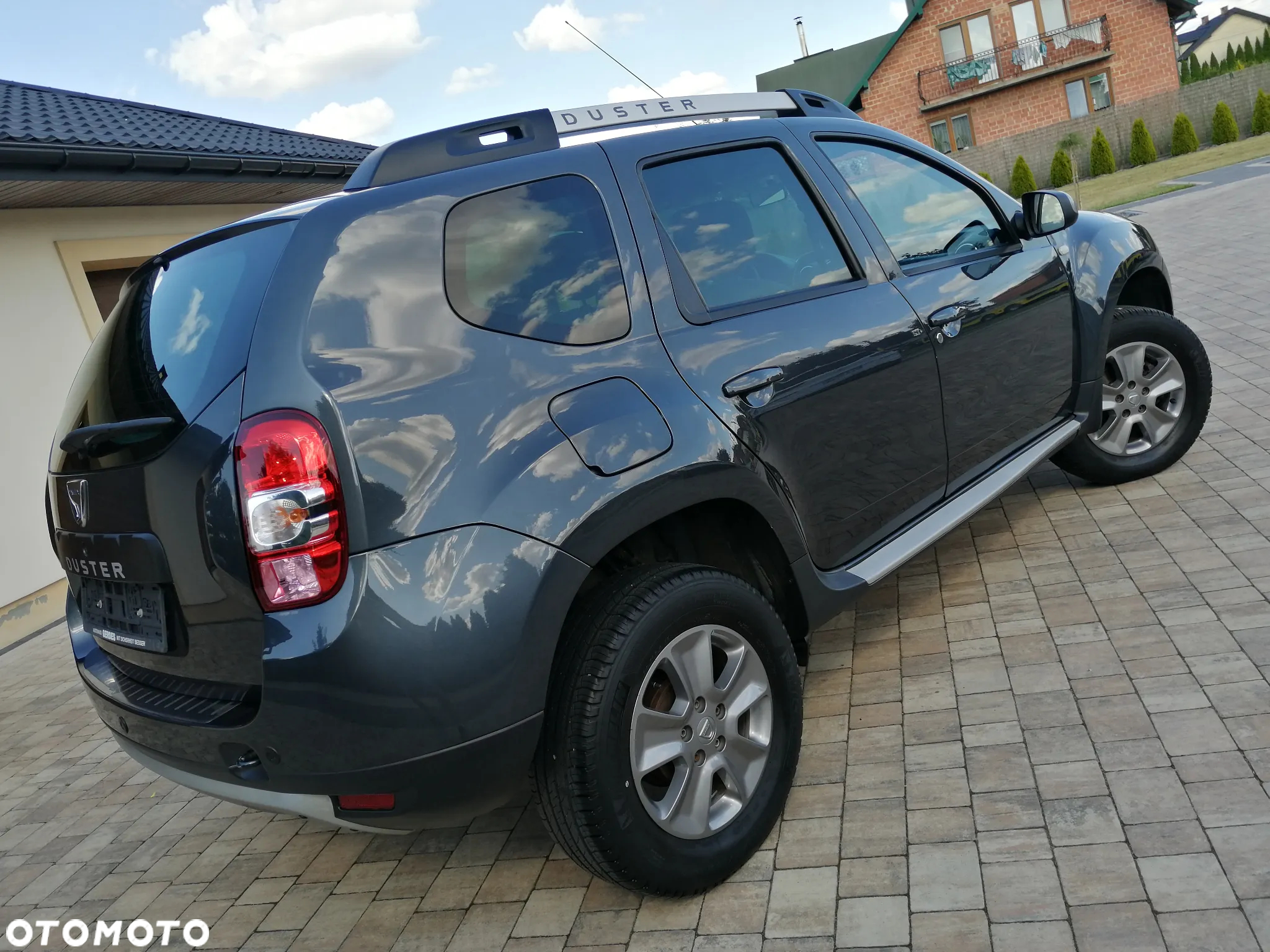 Dacia Duster 1.2 TCe Laureate S&S EU6 - 11