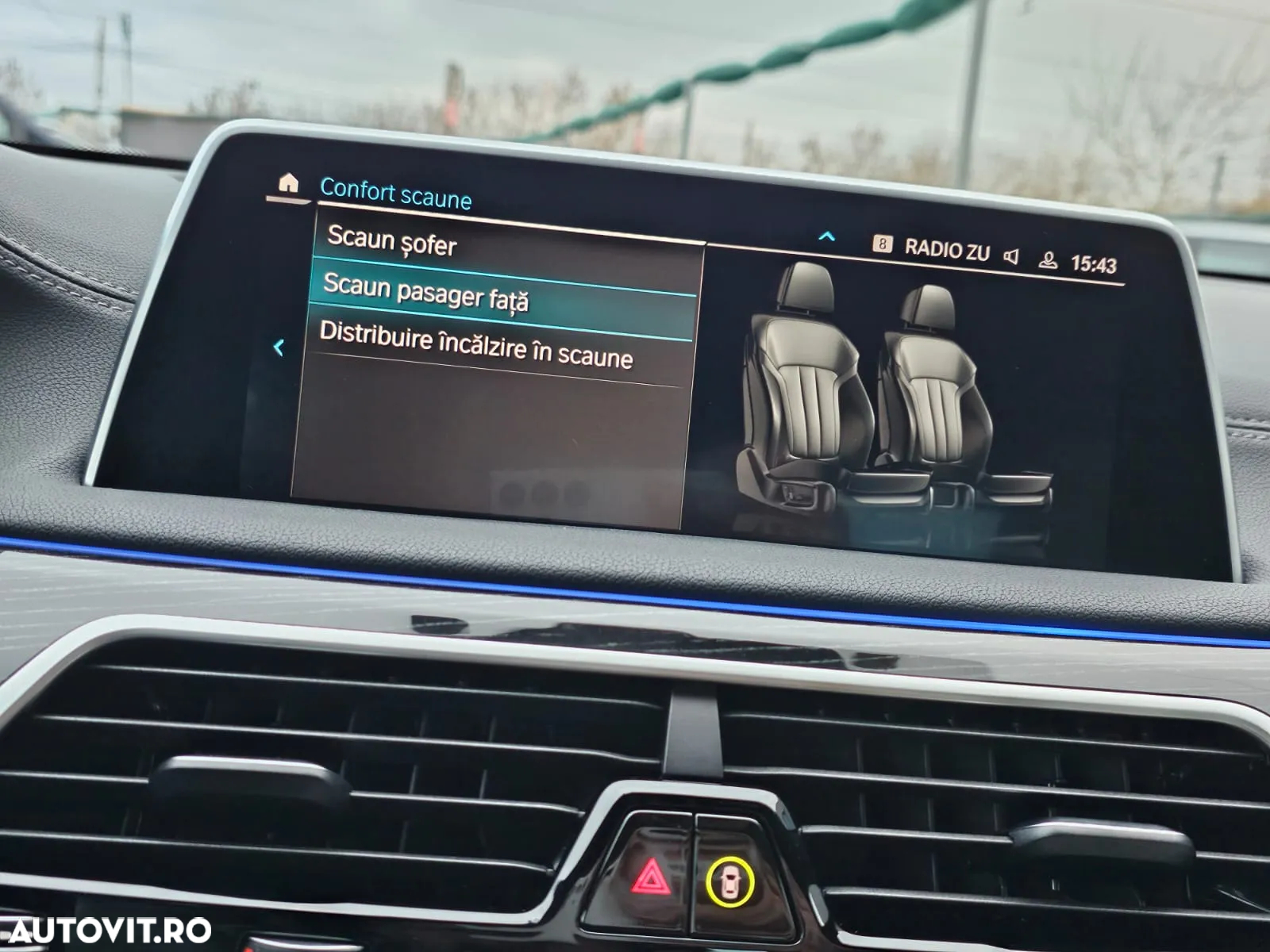 BMW Seria 7 745e - 22