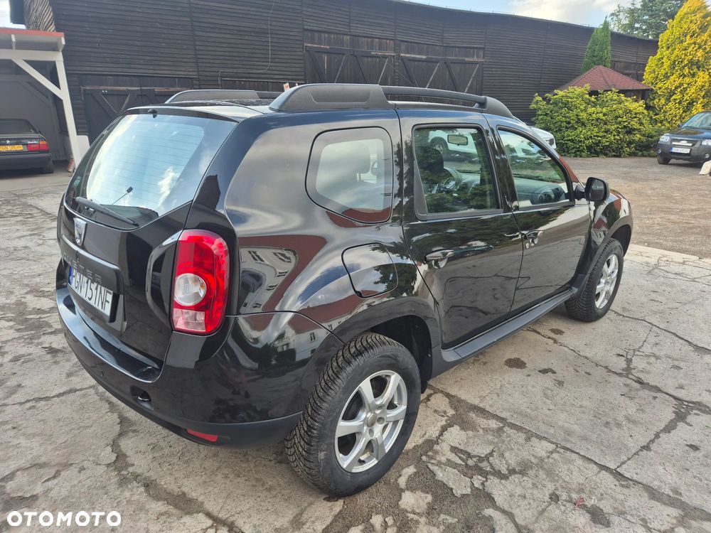 Dacia Duster 1.6 16V 4x4 Laureate - 1