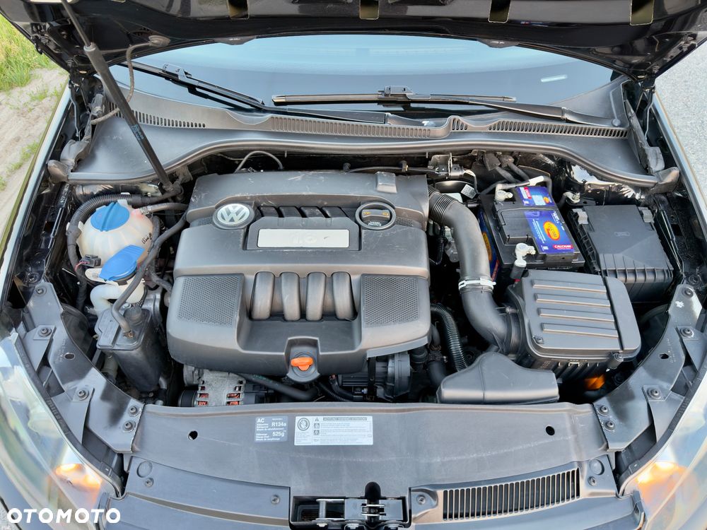 Volkswagen Golf 1.6 Comfortline - 22