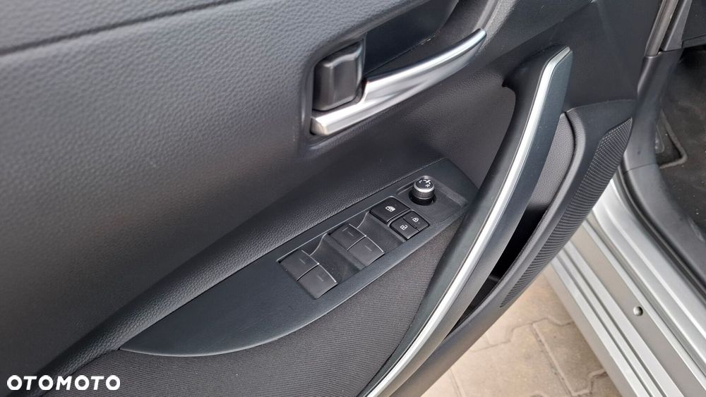 Toyota Corolla 1.5 Comfort - 13