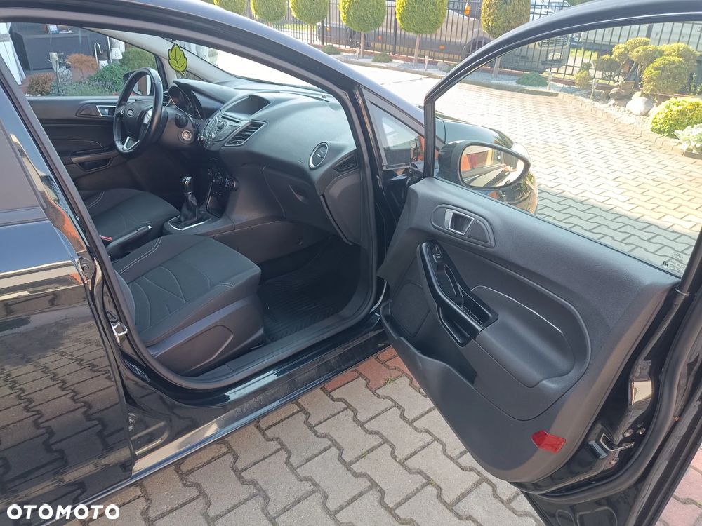 Ford Fiesta - 15