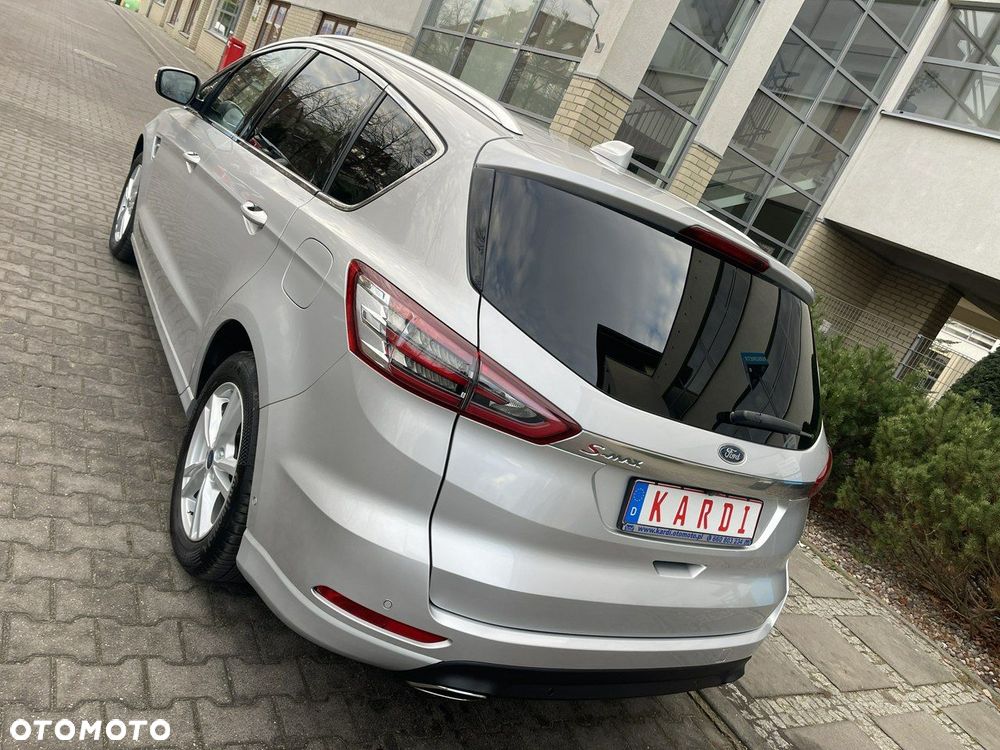 Ford S-Max - 10