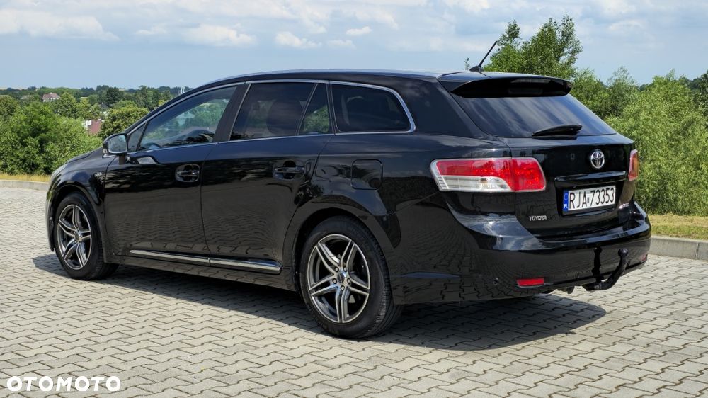 Toyota Avensis - 3