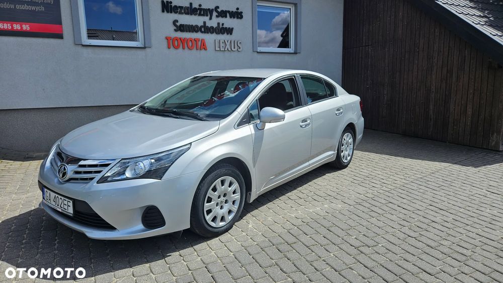Toyota Avensis 2.0 D-4D Luna - 1