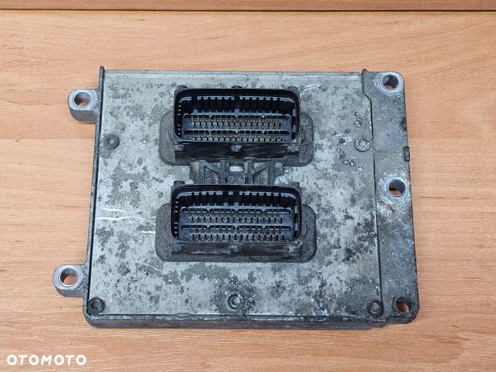 STEROWNIK KOMPUTER SILNKA OPEL VECTRA C SIGNUM 2.0 TURBO 55353231 PIN - 4