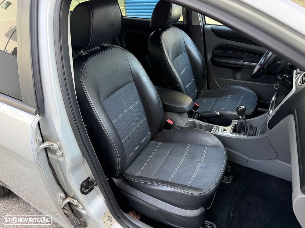 Ford Focus SW 1.6 TDCi Titanium 17 - 12
