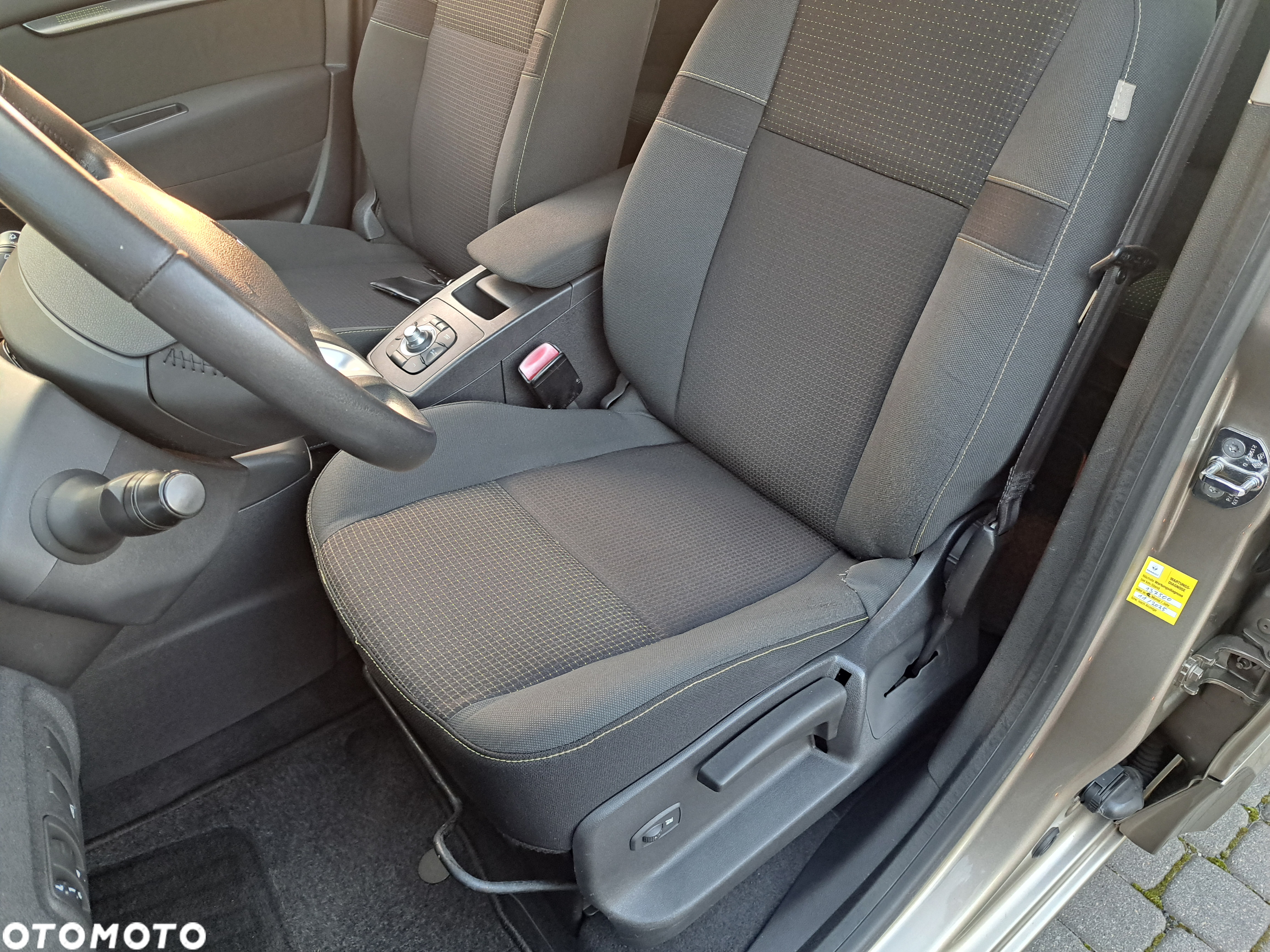Renault Scenic 1.4 16V TCE TomTom Edition - 33