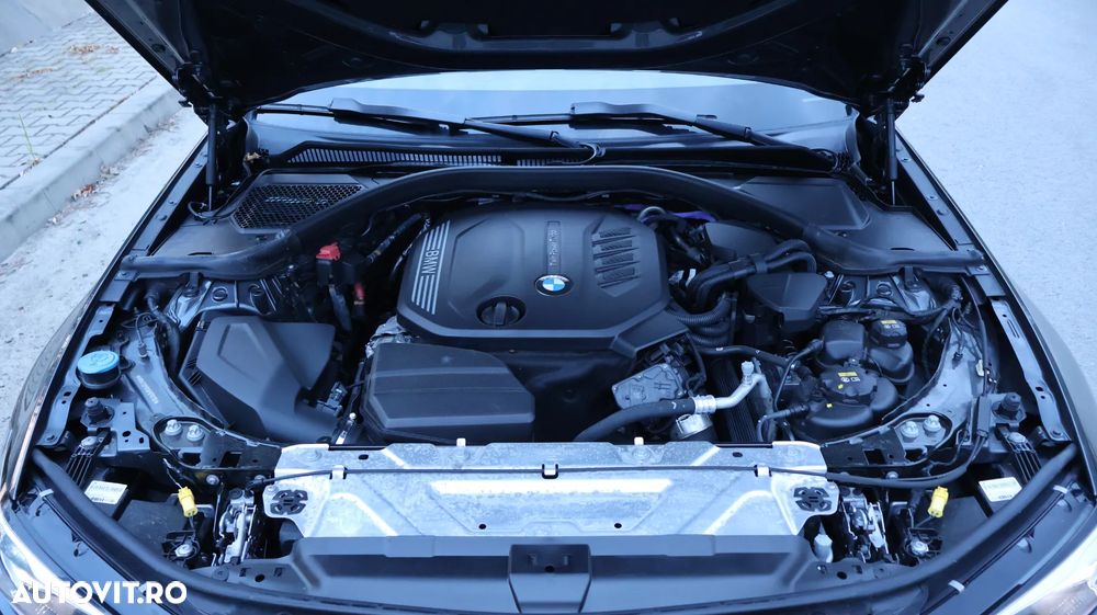 BMW Seria 3 320d Aut. Sport Line - 40