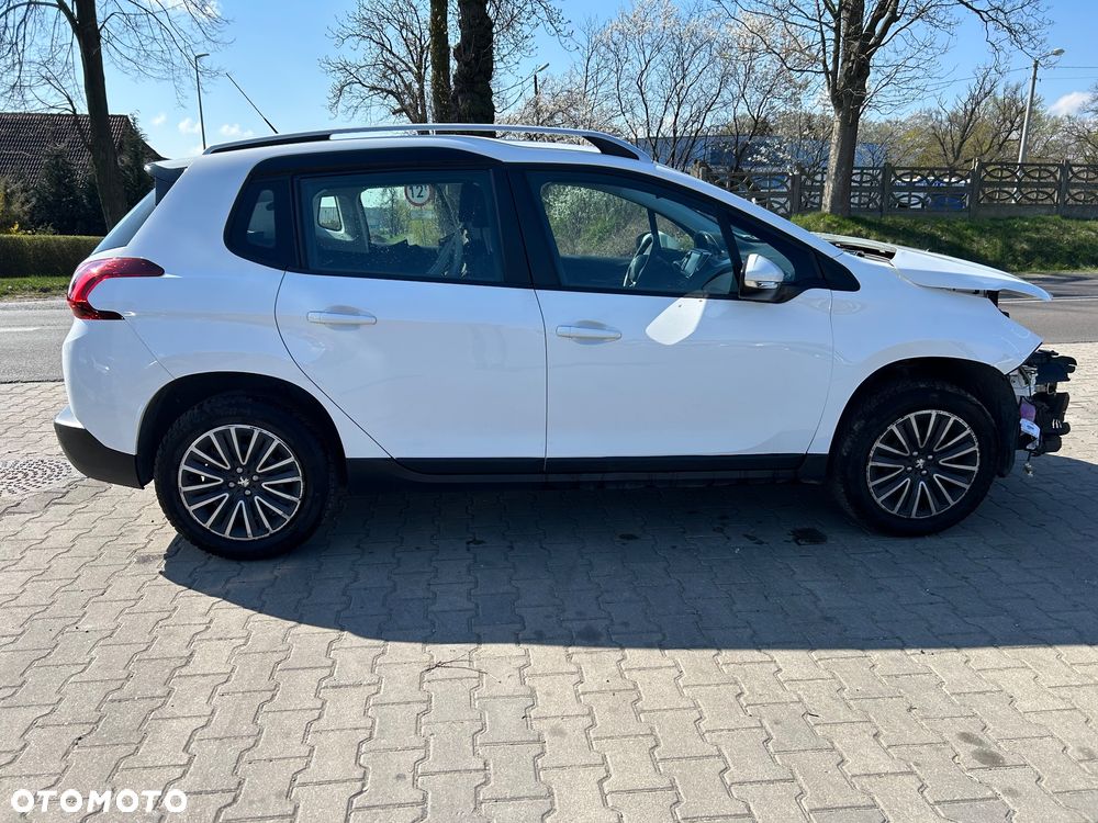 Peugeot 2008 - 3