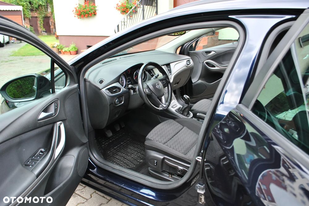 Opel Astra 1.4 Turbo Start/Stop Sports Tourer Innovation - 13