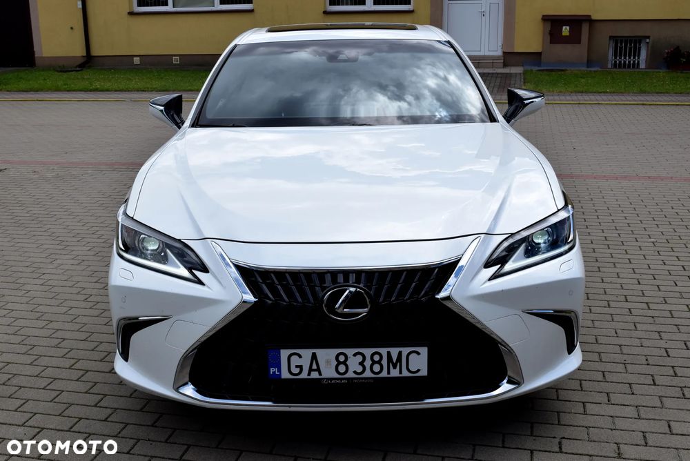 Lexus ES 300h Prestige - 7