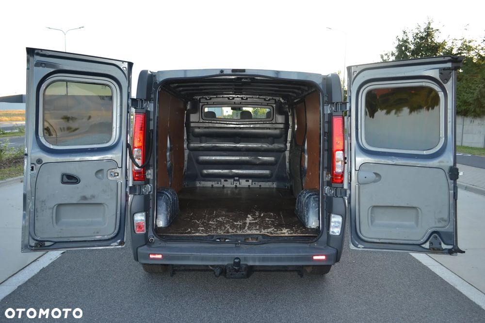 Opel Vivaro - 27