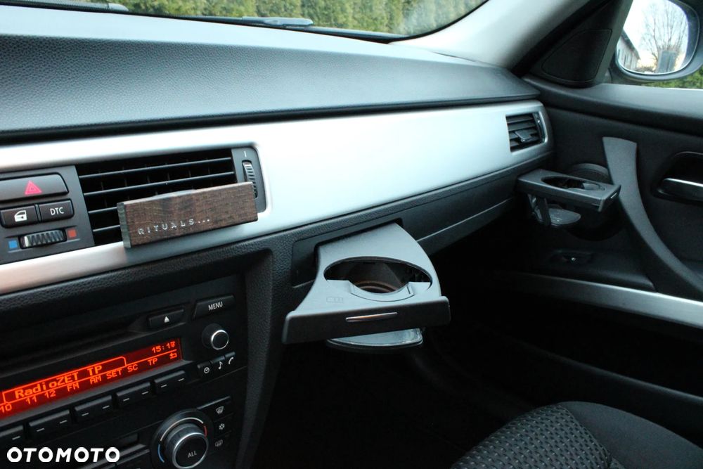 BMW Seria 3 316d Edition Luxury Line Purity - 13