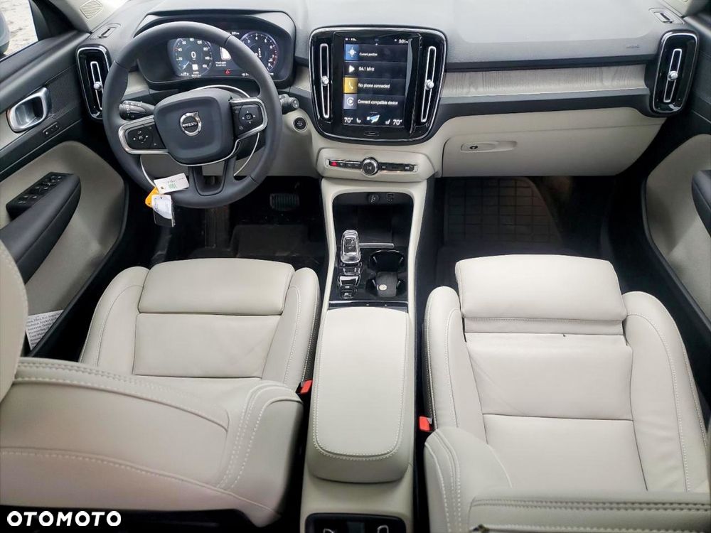 Volvo XC 40 - 7