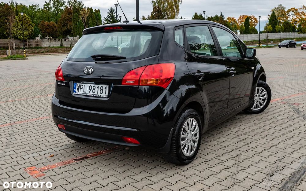 Kia Venga 1.4 L - 5