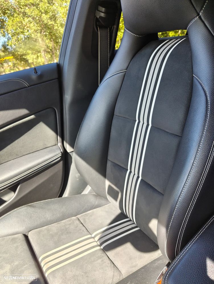 Mercedes-Benz CLA 200 d Shooting Brake AMG Line - 3