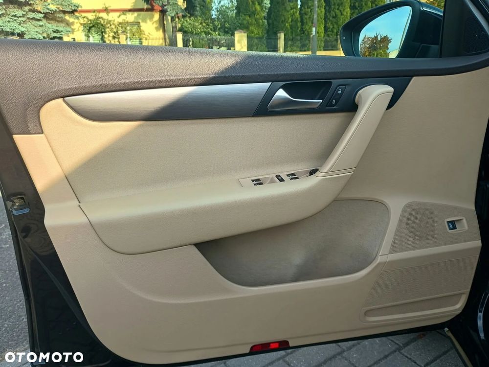 Volkswagen Passat 2.0 TDI Comfortline DSG - 22