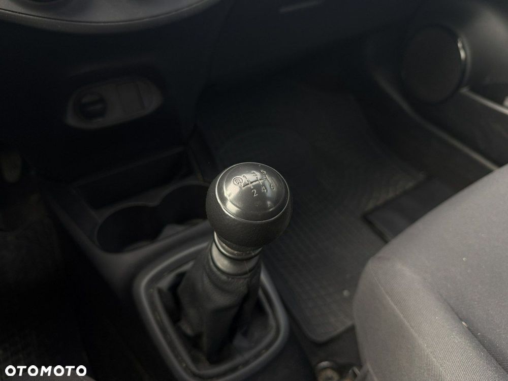 Toyota Yaris 1.5 Active - 14