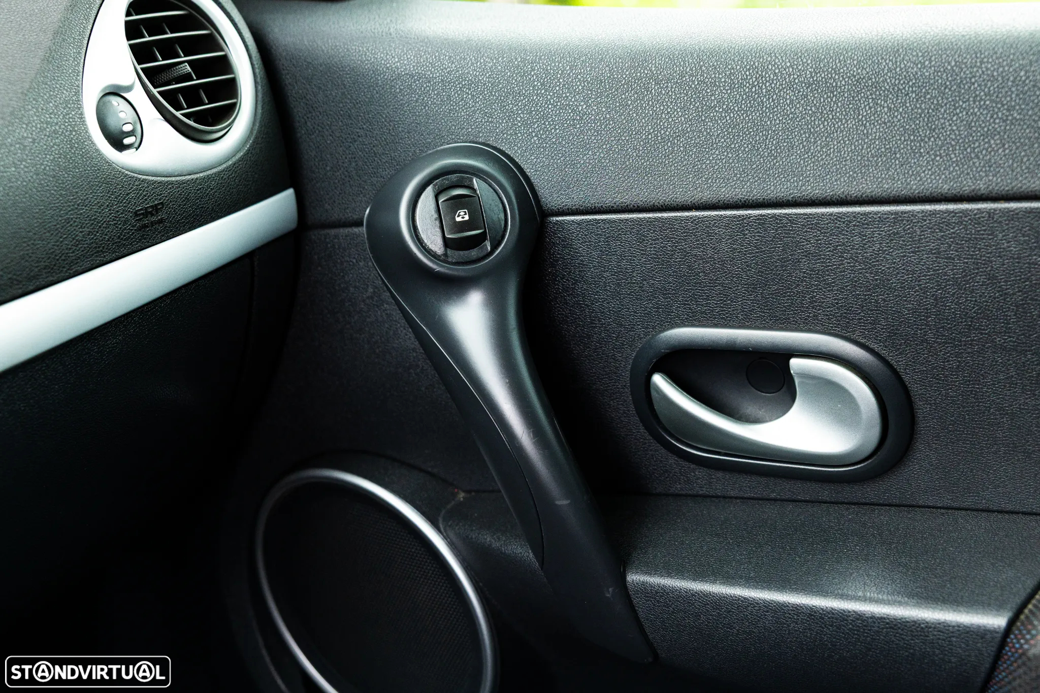 Renault Clio 3 - Full Extras - 13