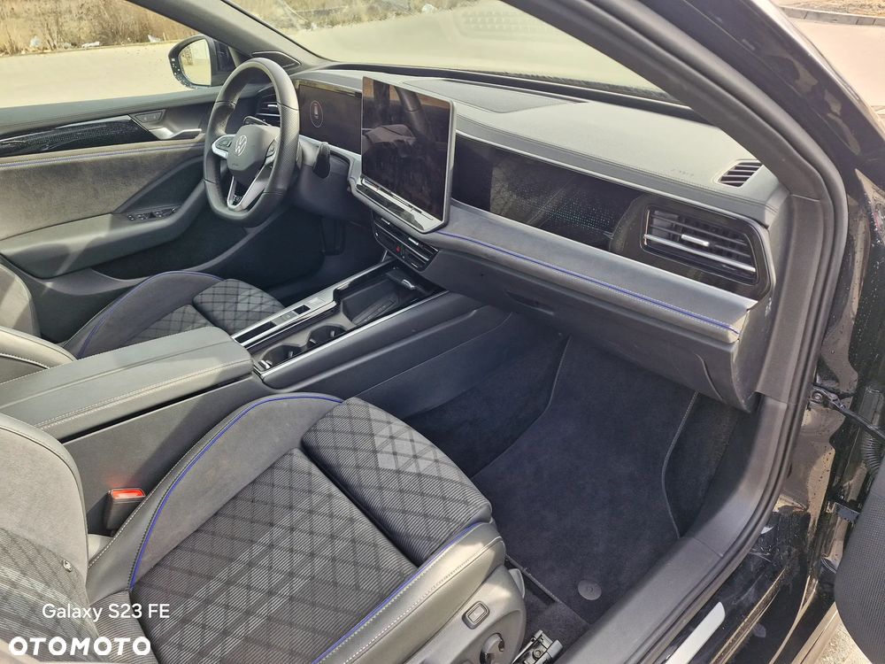 Volkswagen Passat - 23