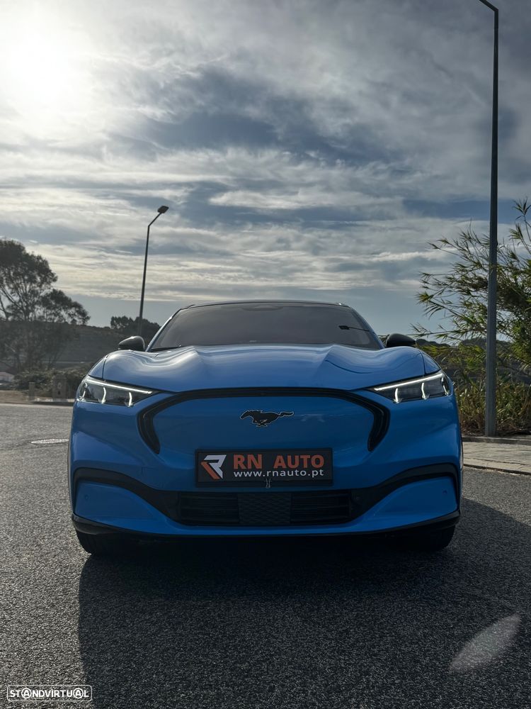 Ford Mustang Mach-E 75.7 kWh Premium AWD - 4