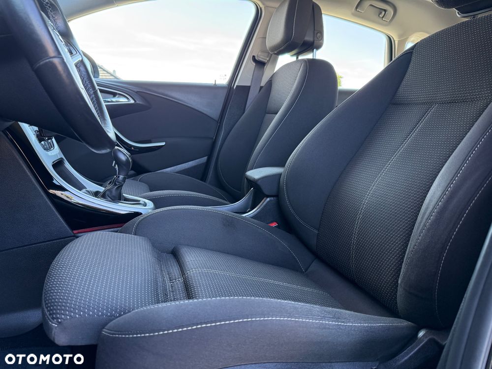 Opel Astra - 11